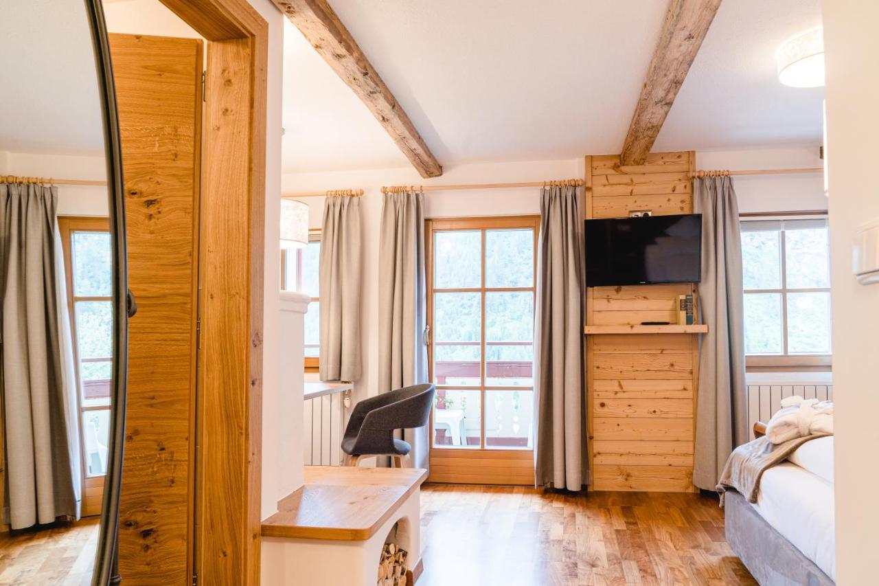 Hotel Berger Superior Riva di Tures Eksteriør bilde