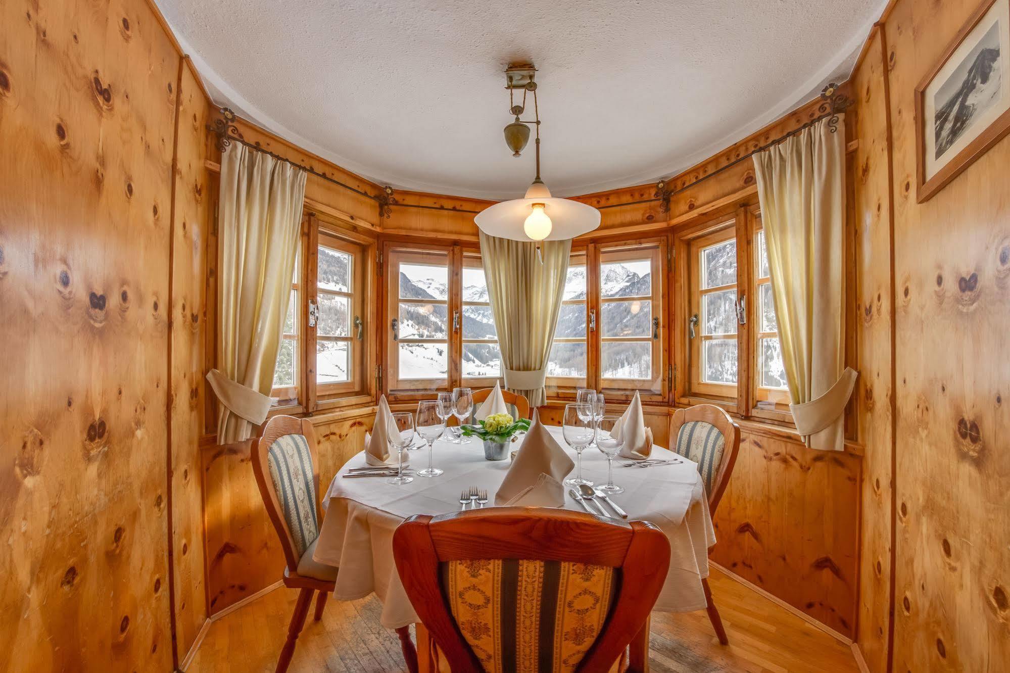 Hotel Berger Superior Riva di Tures Eksteriør bilde
